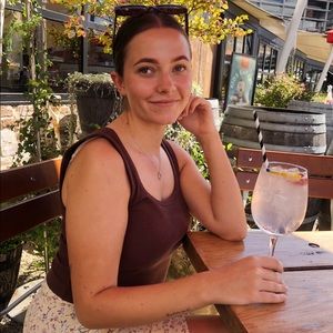 Meet your Posher, Tara